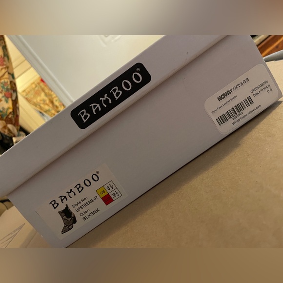 ❗️Free Shipping❗️“Snake skin” booties - Picture 4 of 5